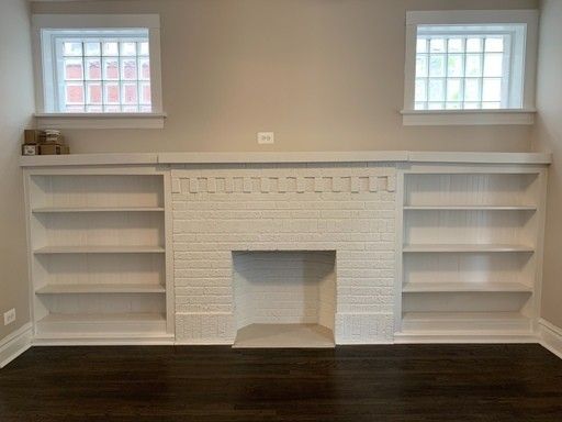Huge 3 Bedroom Apartment in Humboldt Park! – photo 1