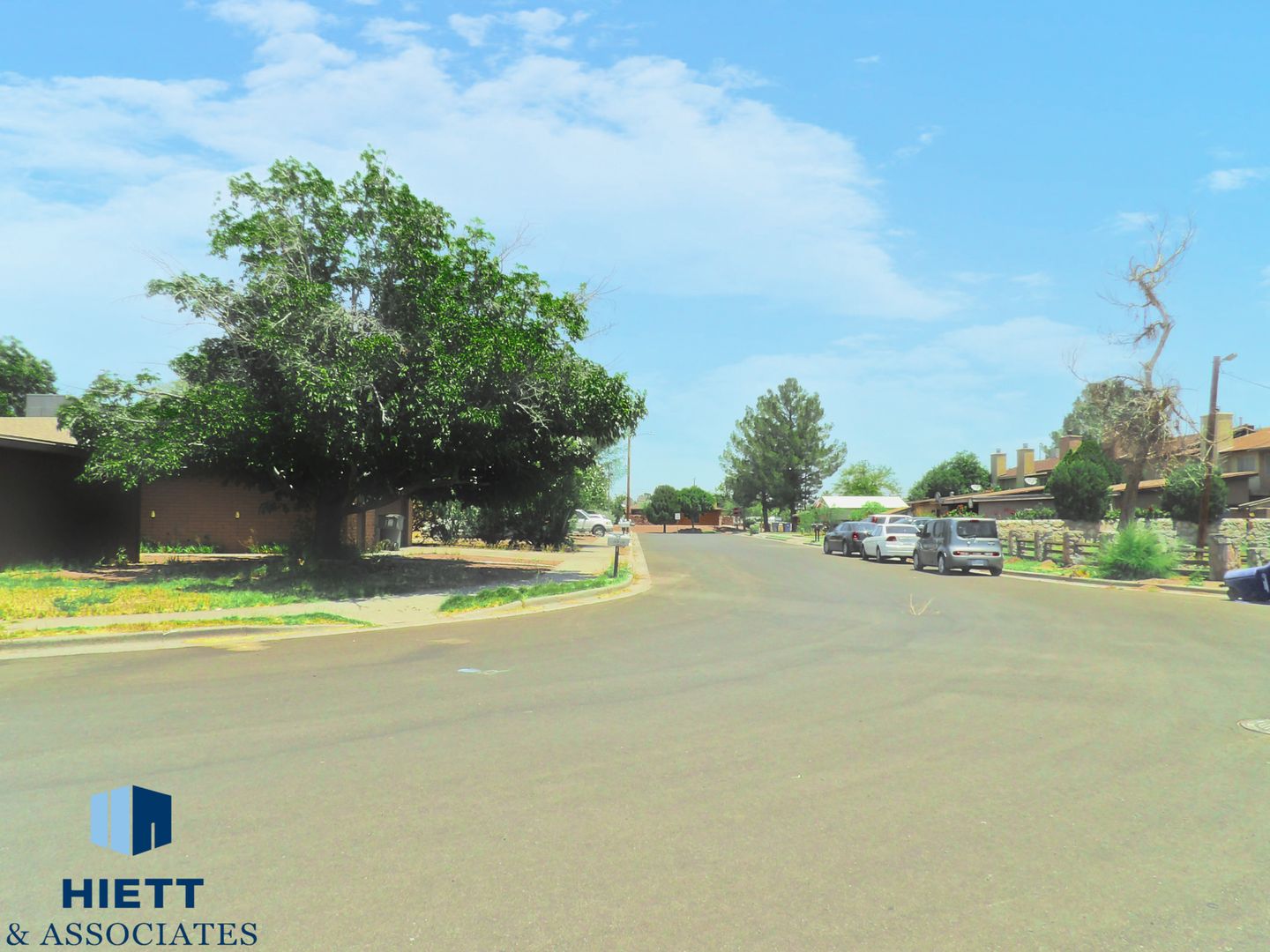 El Paso Apartment: 5520 Oakbriar Circle