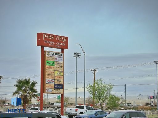 Excellent location for your own business! – photo 1