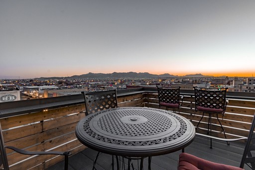 El Paso Apartment: 120 S. Stanton St.