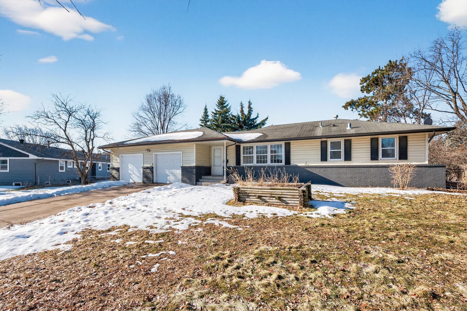 Brooklyn Park House: 7533 North Major Avenue