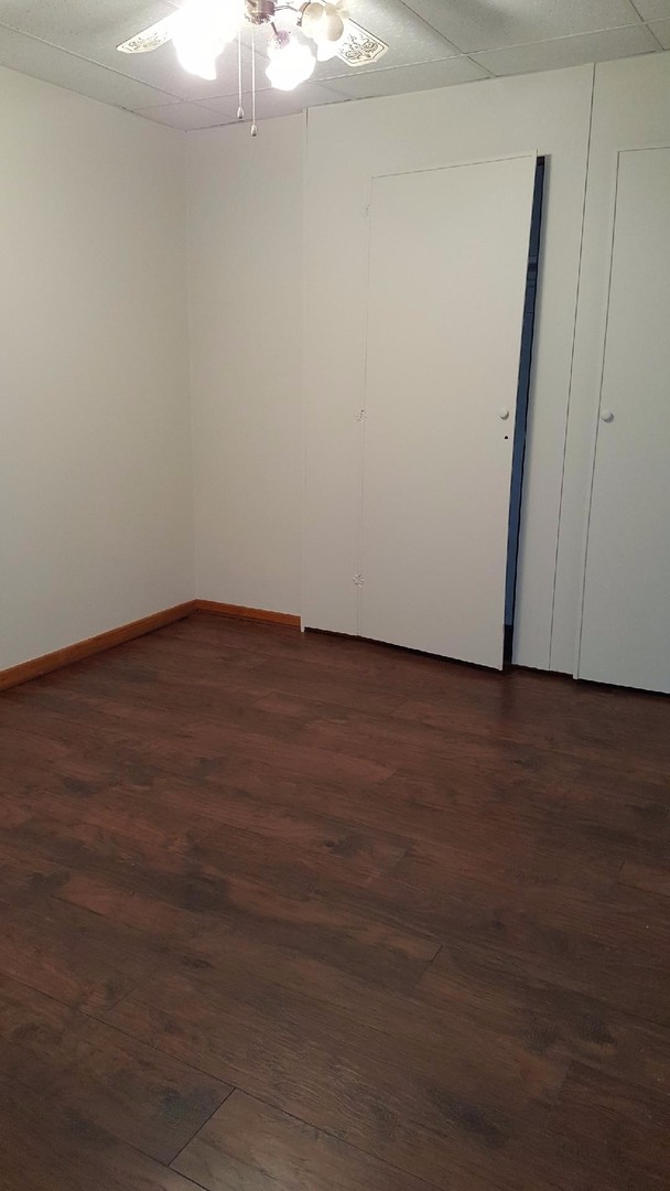 Centuria Apartment: 515 4th St.