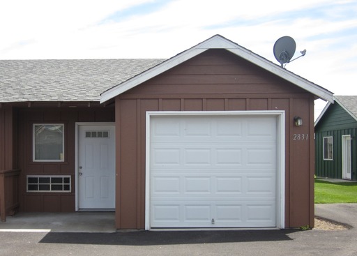 Cedar Creek Village 1 Bedroom 1 Bath Condo – photo 1