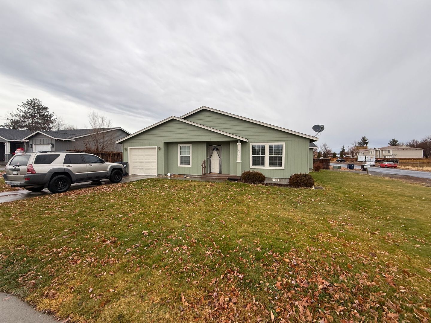 Redmond Multiplex: SW Umatilla Ave