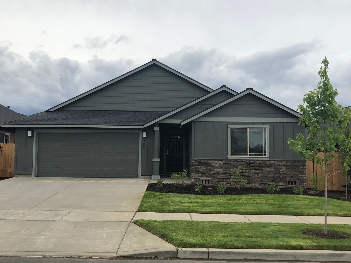 Redmond House: 3054 NW Dogwood Ave