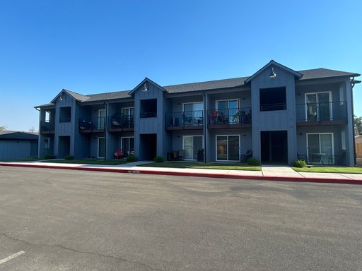 1 Bedroom / 1 Bathroom in SW Redmond