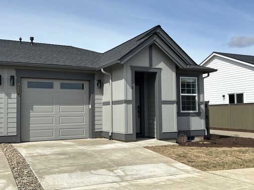 2 Bedroom / 2 Bathroom With Office - Duplex in the Luderman Crossing Community – photo 1