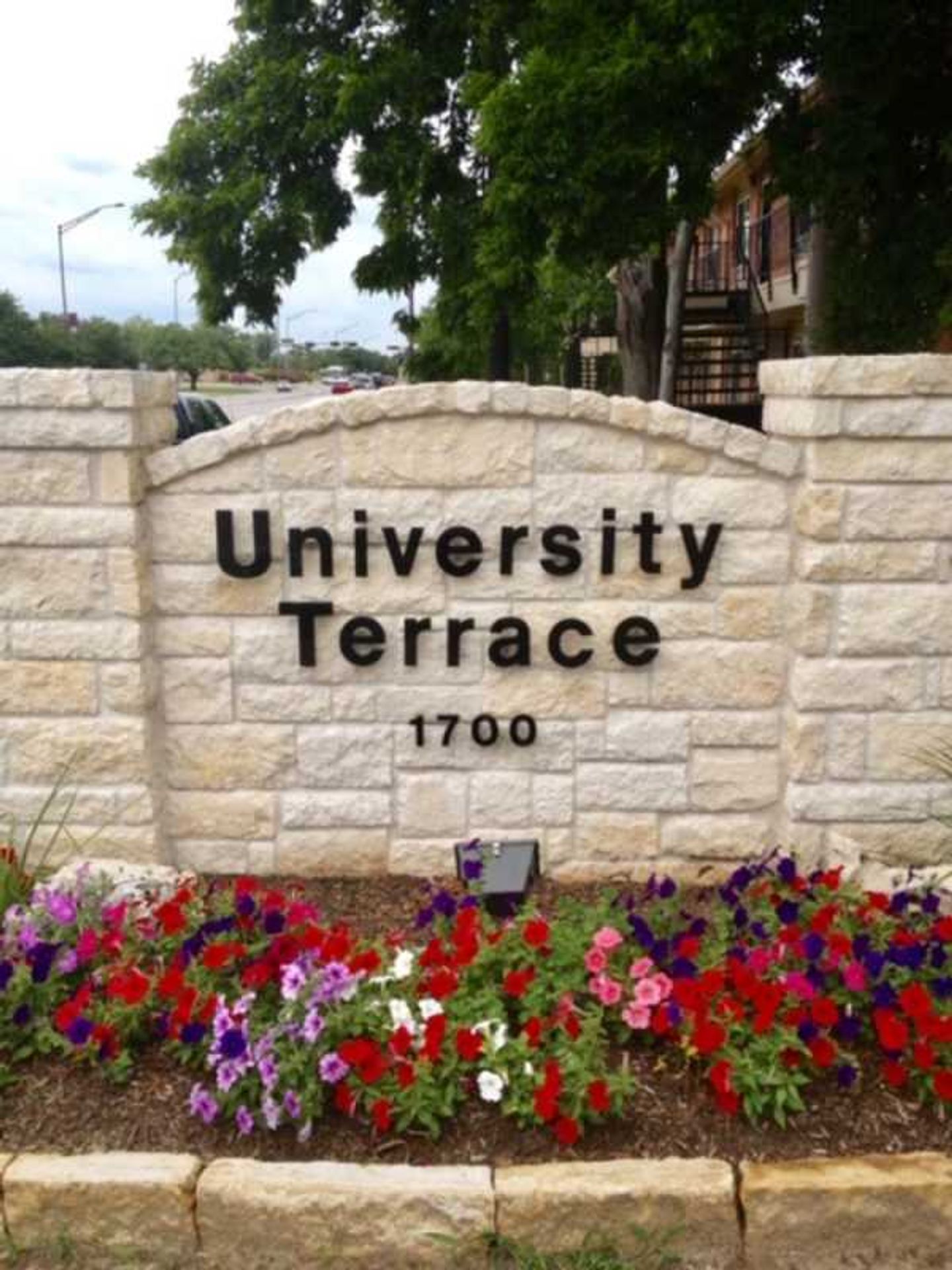 College Station Apartment: 1700 George Bush Drive