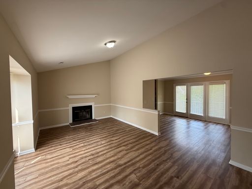 Adorable 2 Bedroom 2 Bath Apartment In Raleigh NC! – photo 1