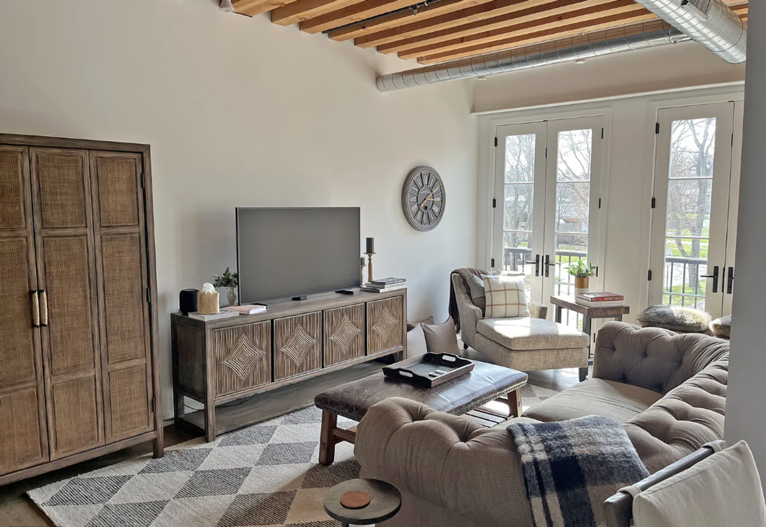 Lake Forest Apartment: 1401 N Western Ave