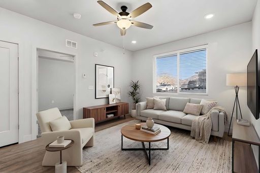 Modern 1-Bedroom with In-Unit Laundry, Pool & Prime Riverdale Location