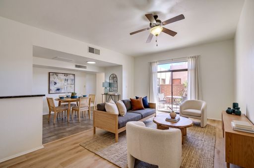 Pet-Friendly 2-Bedroom Apartment in Tucson, AZ – Gated Community with Pool, Tennis Court & Private Patio – photo 1