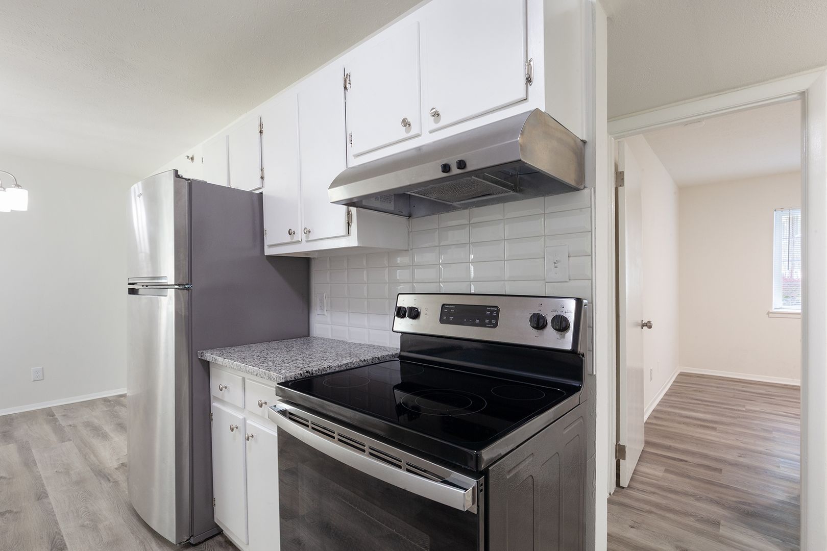 Beautiful, Fully Renovated 1bd/1ba Unit w/ Rear Deck in Ideal Smyrna Location! 8 of 12