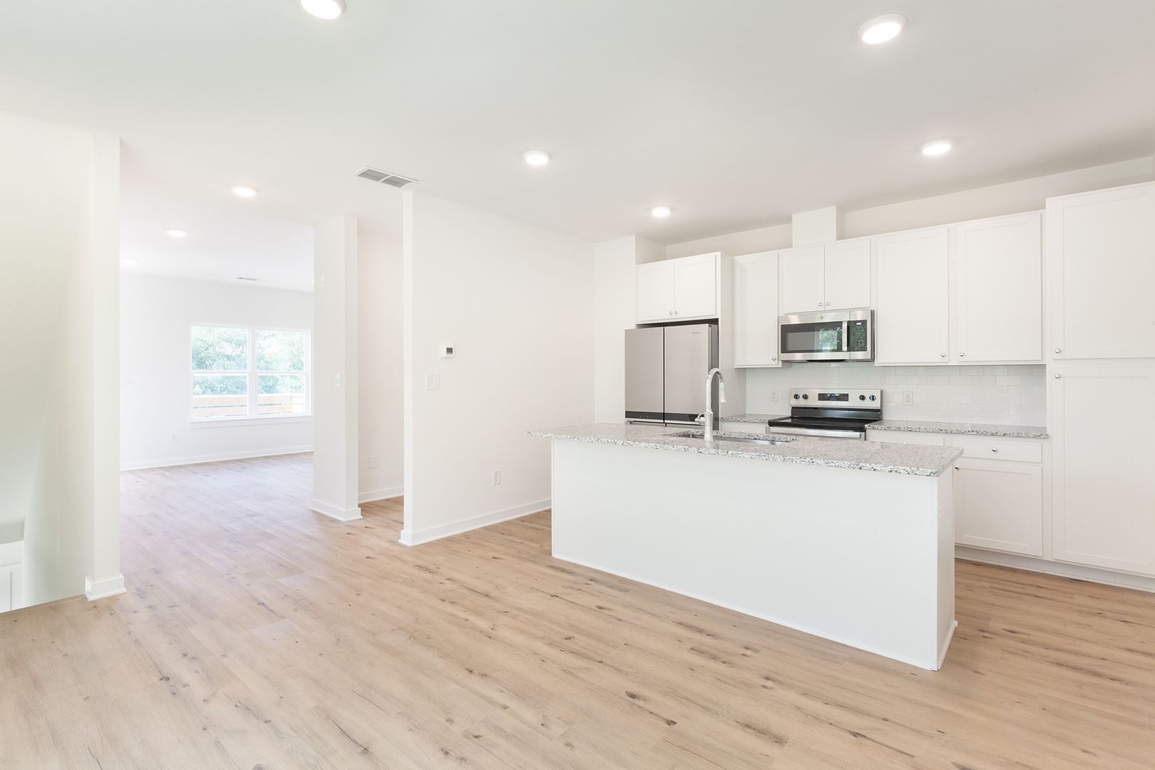 Atlanta Townhome: 402 McDonough Blvd.