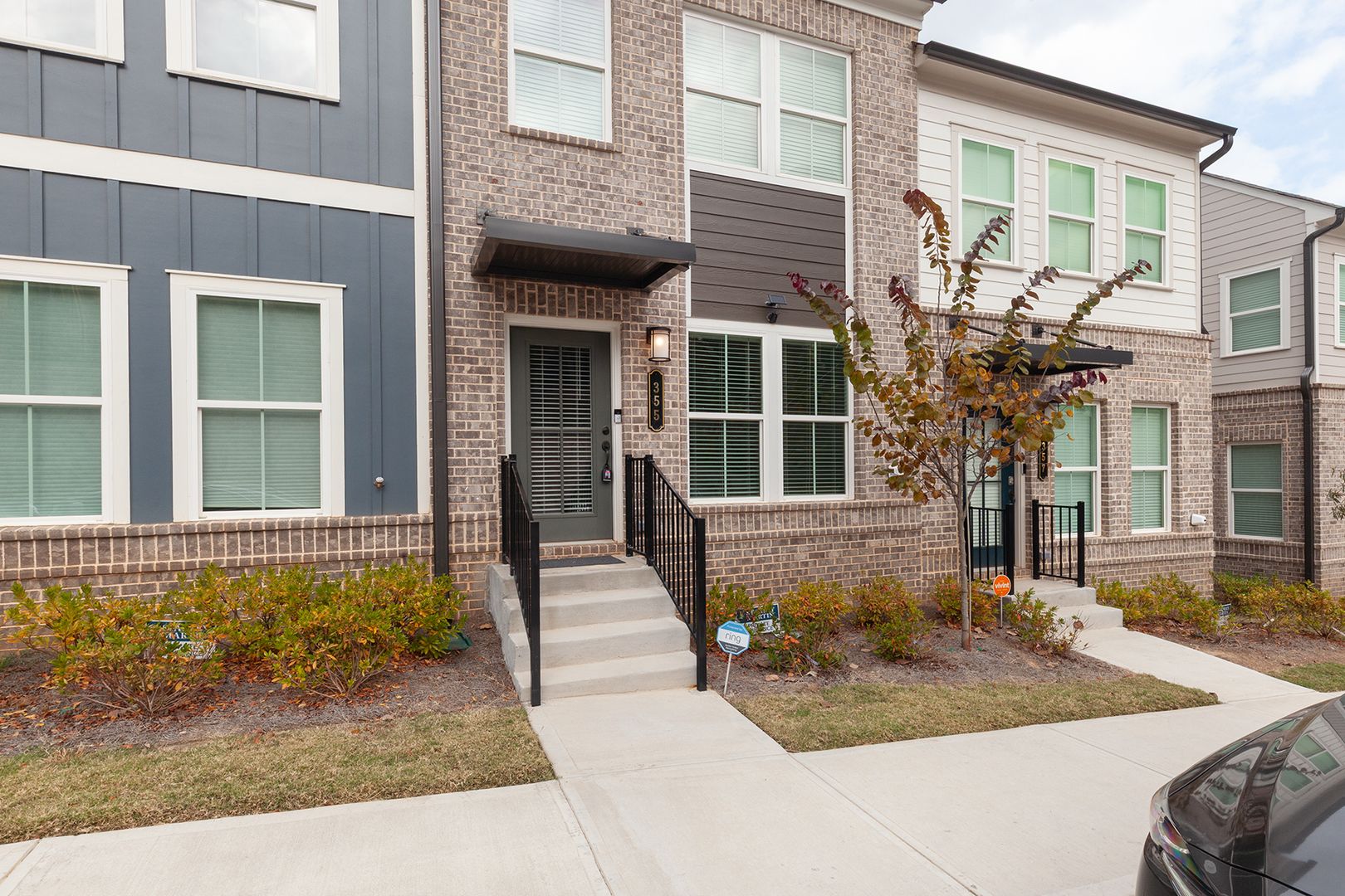 Atlanta Townhome: 355 Skylar Way SE