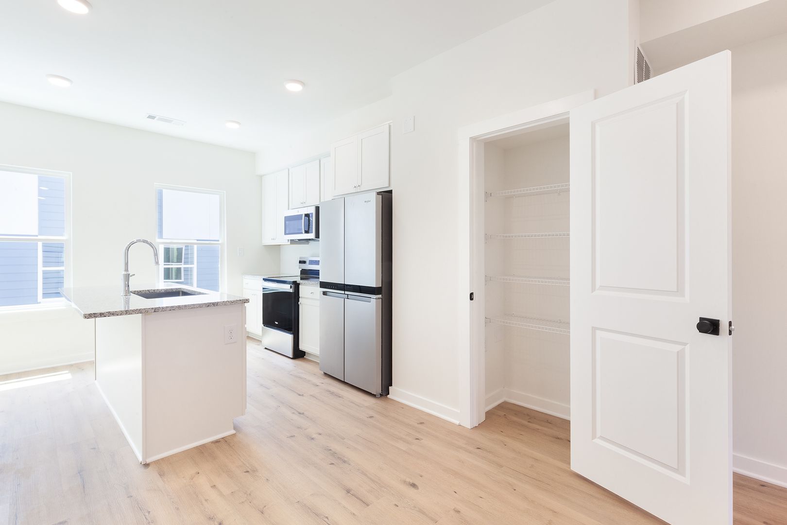 $500 Move In Special: Newly Constructed 3/3.5 located in Chosewood Park!
