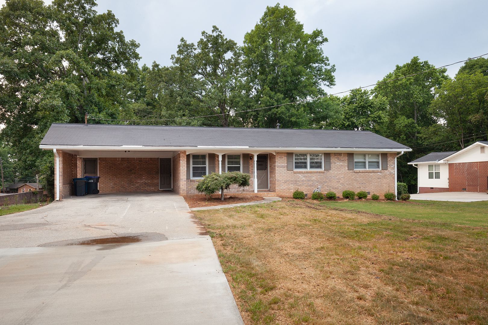 Douglasville House: 3971 Highway 5