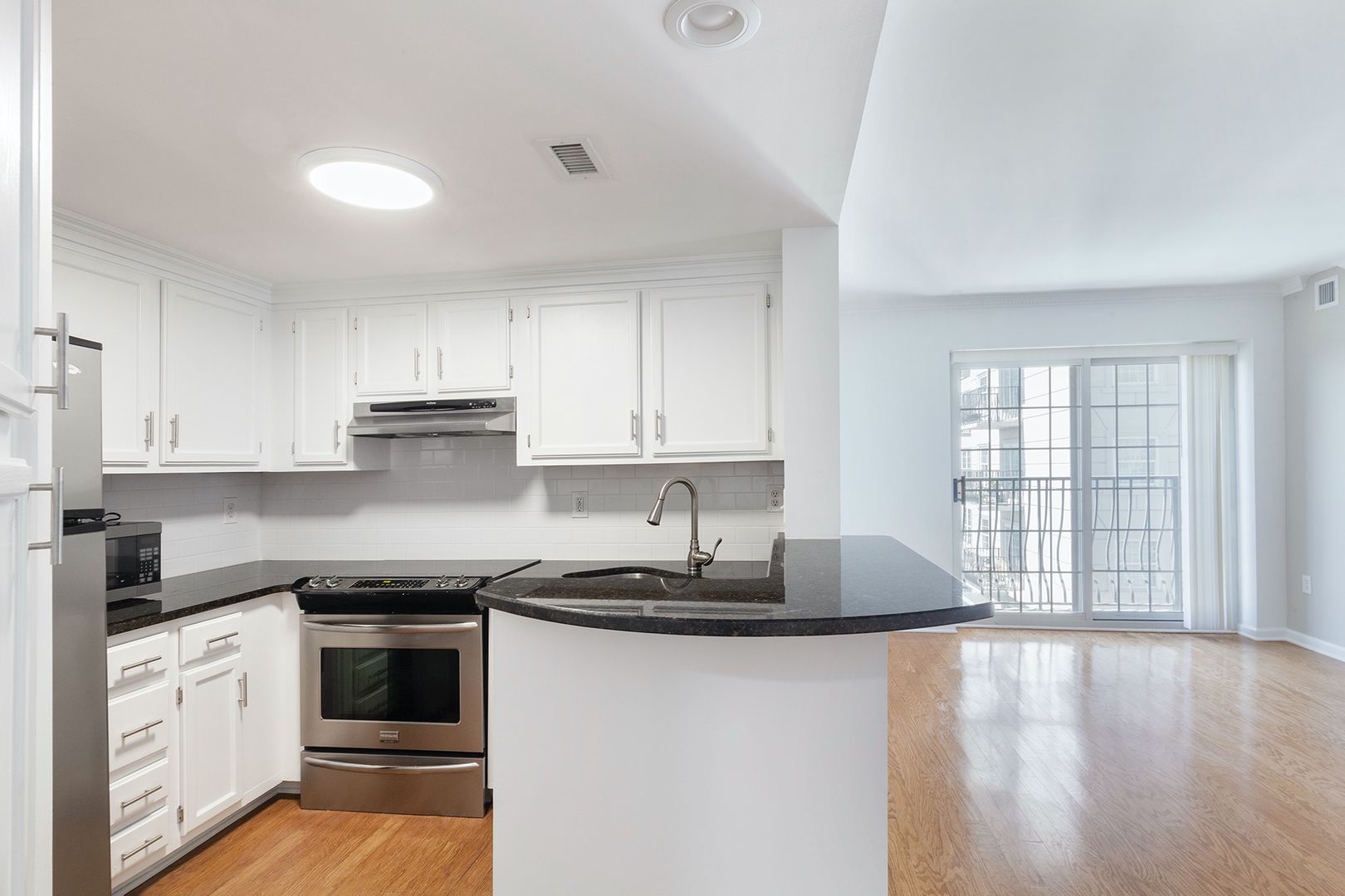 Atlanta House: 199 14th St, Unit 1708