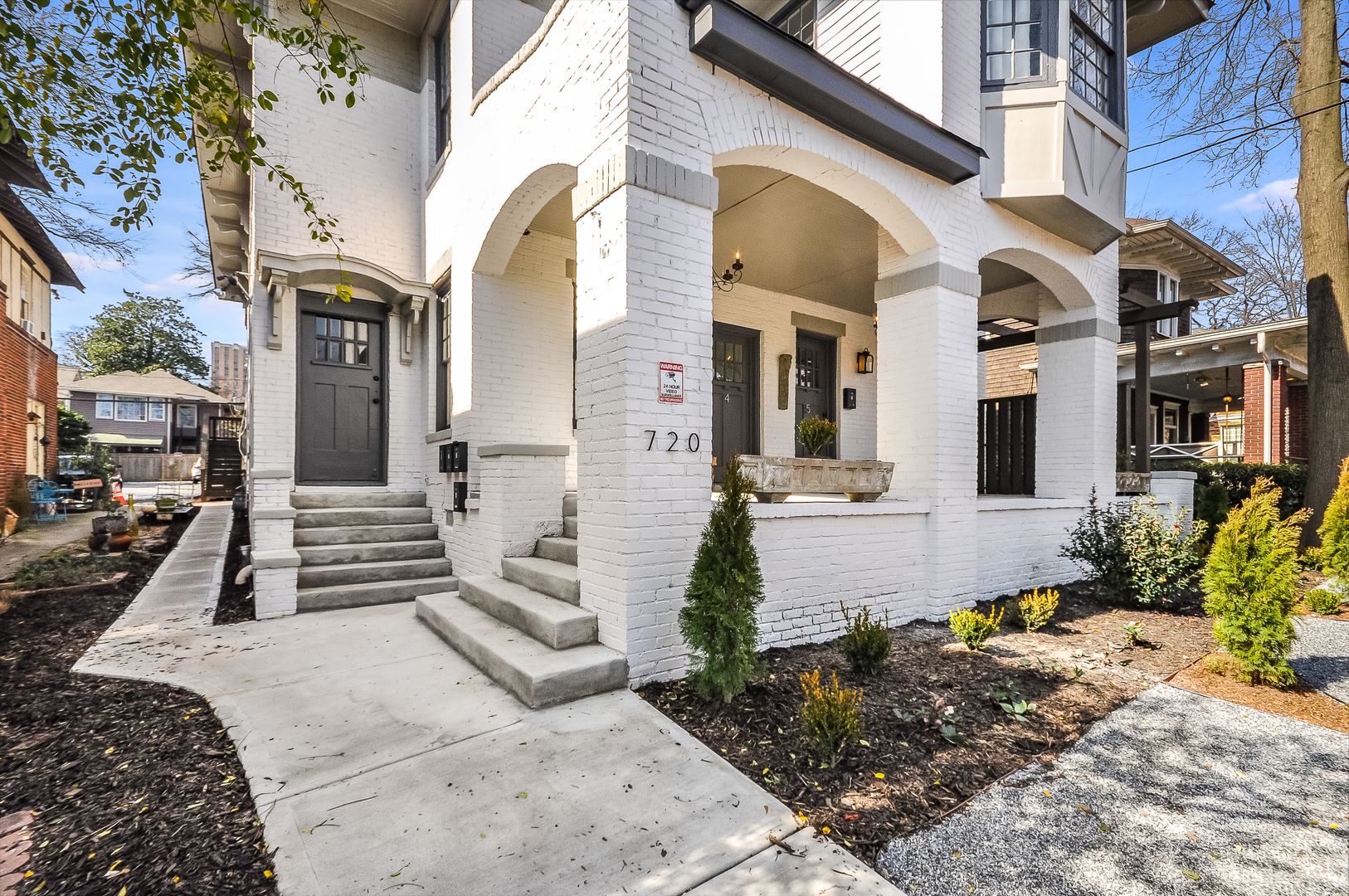 Atlanta House: 720 Penn Ave