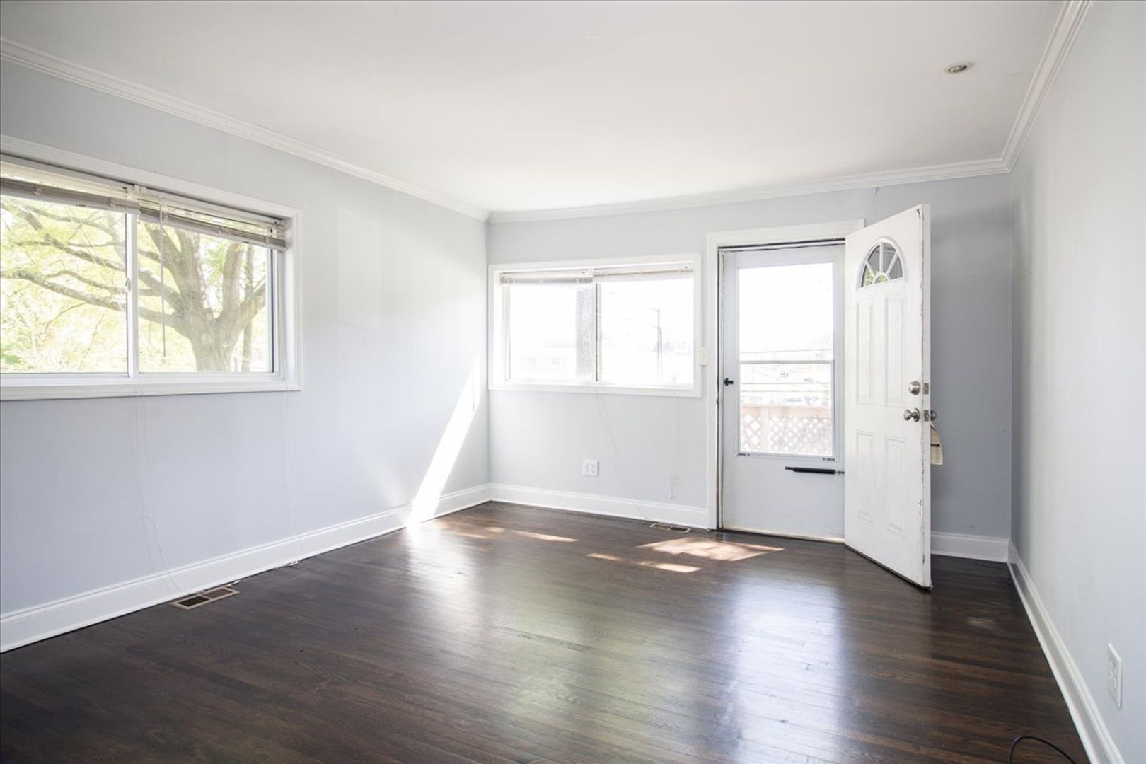 1096 Herndon Street NW - Unit B 10 of 12