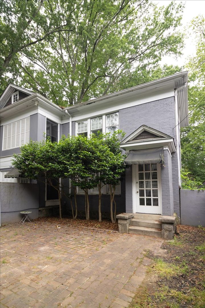 Atlanta Condo: 882 Charles Allen Drive