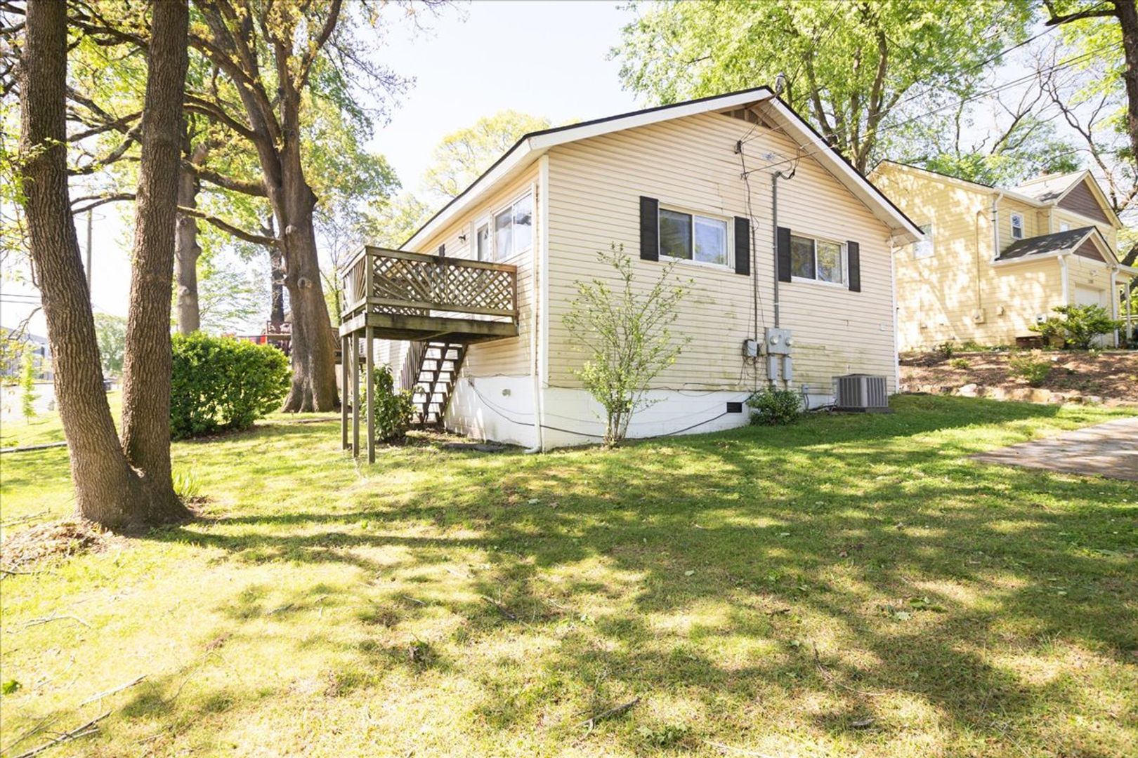 1096 Herndon Street NW - Unit B 6 of 12