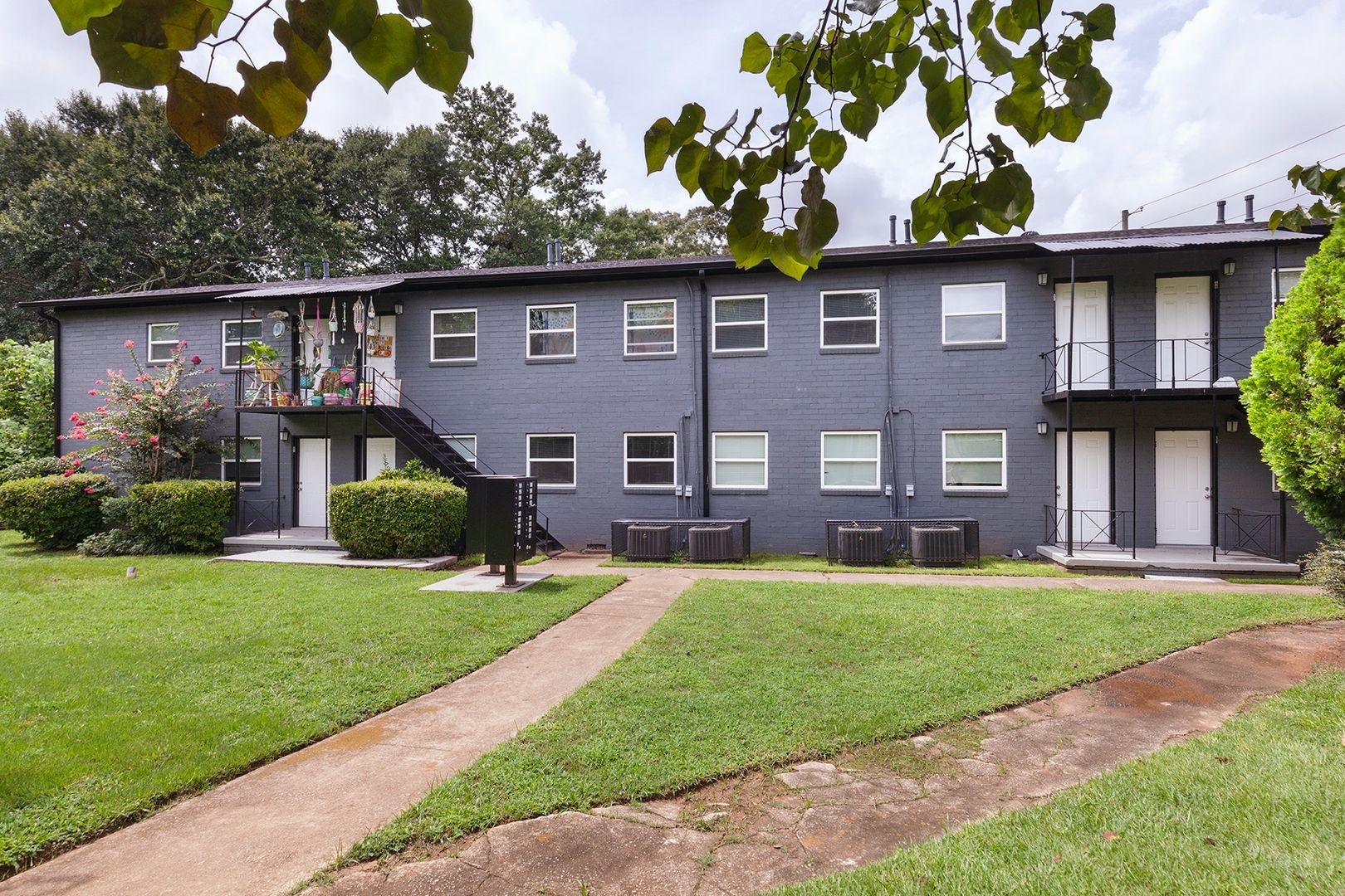 Atlanta Apartment: 159 Whitefoord Ave