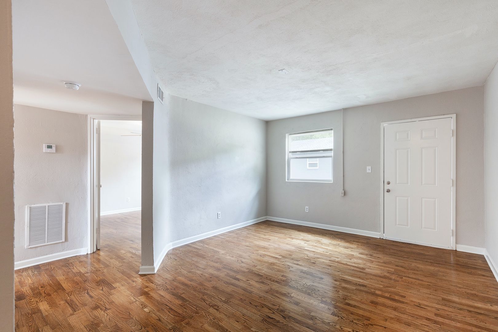 Atlanta Apartment: 159 Whitefoord Ave