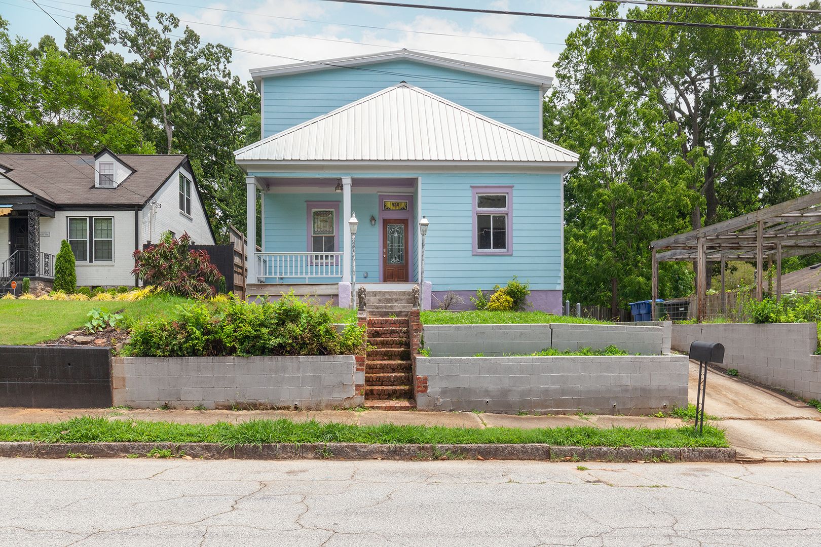 Atlanta House: 930 Park Avenue, SE
