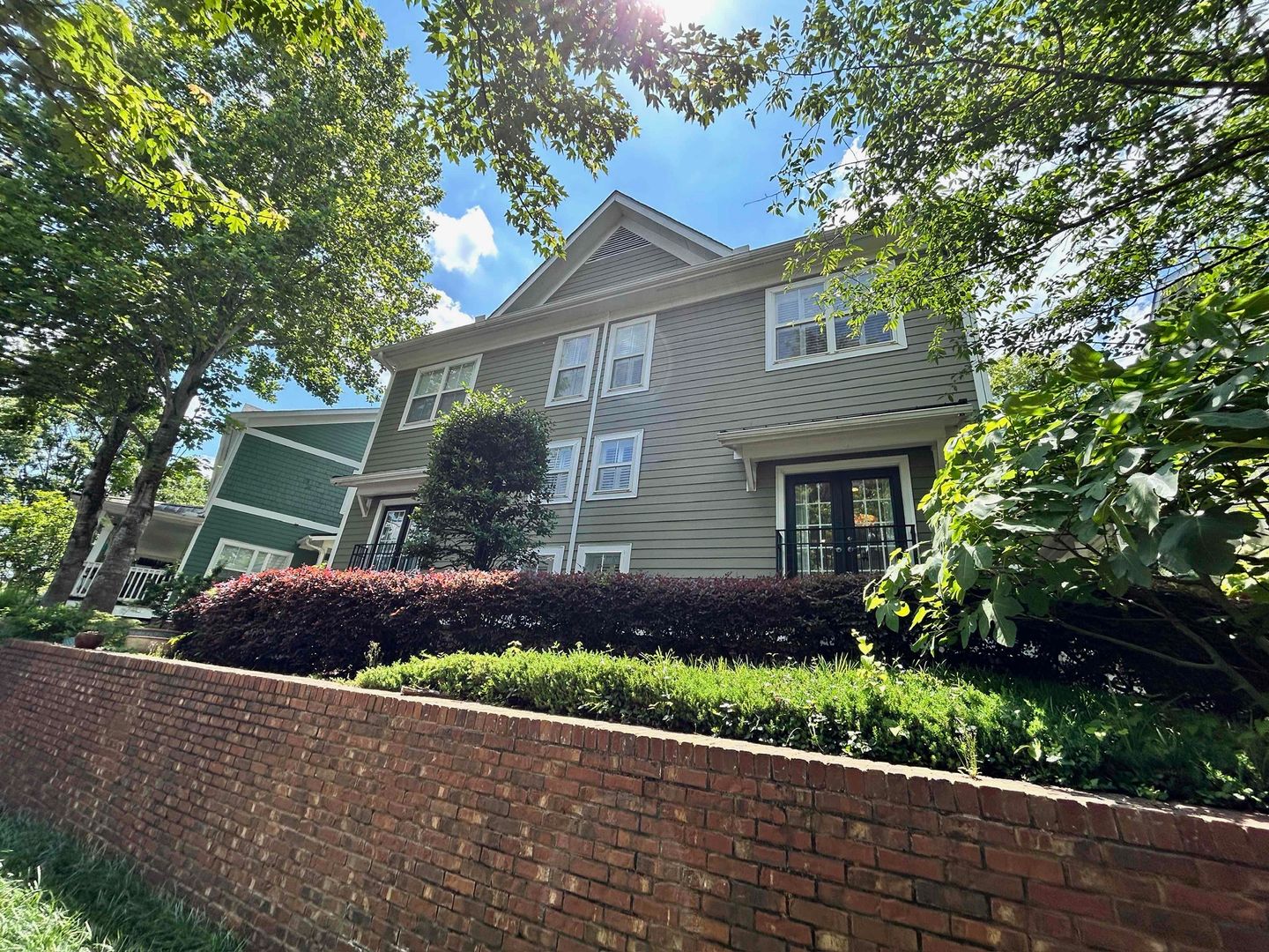 Atlanta Townhome: 280 Carlyle Park Drive