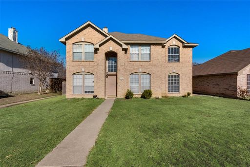 Inviting 5-Bedroom Family Home in Mesquite, TX – photo 1