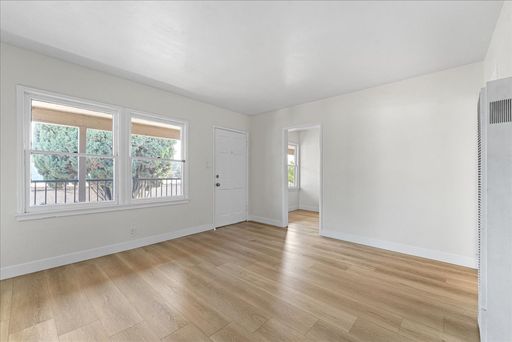 Welcome to your new Long Beach apartment! – photo 1