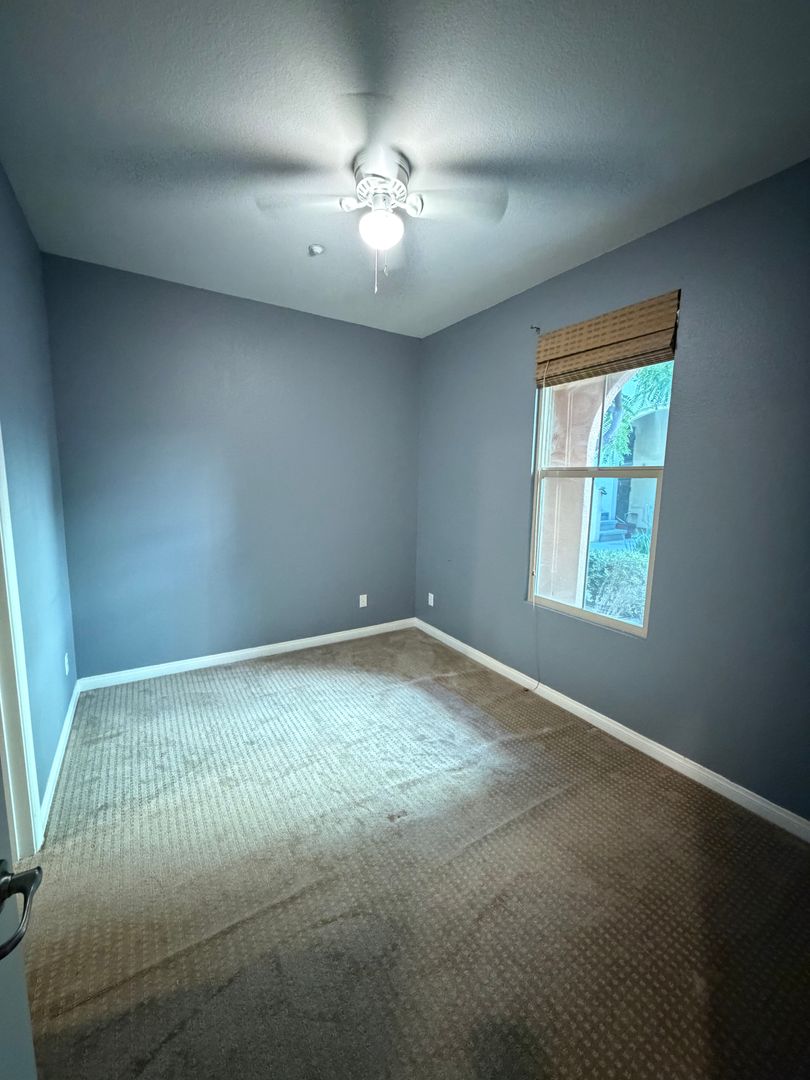 San Diego Townhome: 2612 Escala Cir