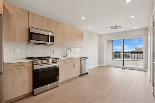 Now offering 2 months free! Brand New Construction 1 Bedroom Apartment Minutes from Nolibs and Center City! Parking on site and full amenity package! – photo 1