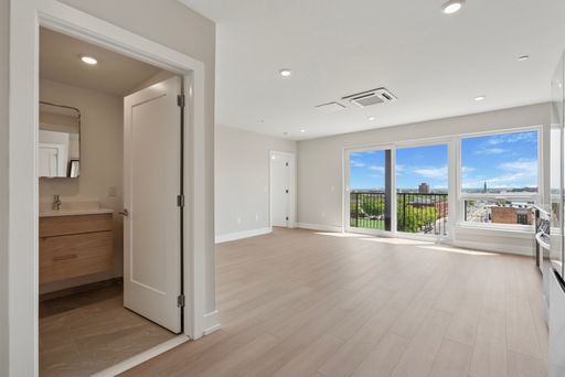 Now offering 2 months free on 2 bedrooms! Brand New Construction Apartment Minutes from Nolibs and Center City! Parking on site and full amenity package! – photo 1