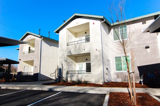 LUXURY 2 Bedroom, 1 Bathroom Apartment! – photo 1
