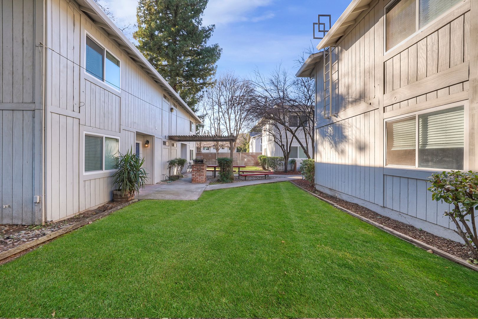Chico Apartment: 1119 West Sacramento Avenue