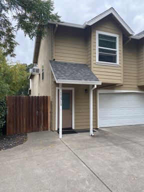Adorable Updated 1 Bedroom! Close to Sierra Nevada Brewery and Downtown Chico! – photo 1