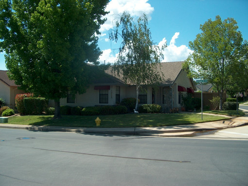 2 bedroom 2 bathroom for Rent in Redding CA – photo 1