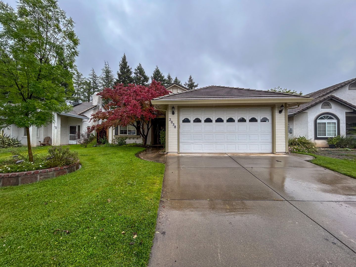 chico House: 2038 Huntington Dr