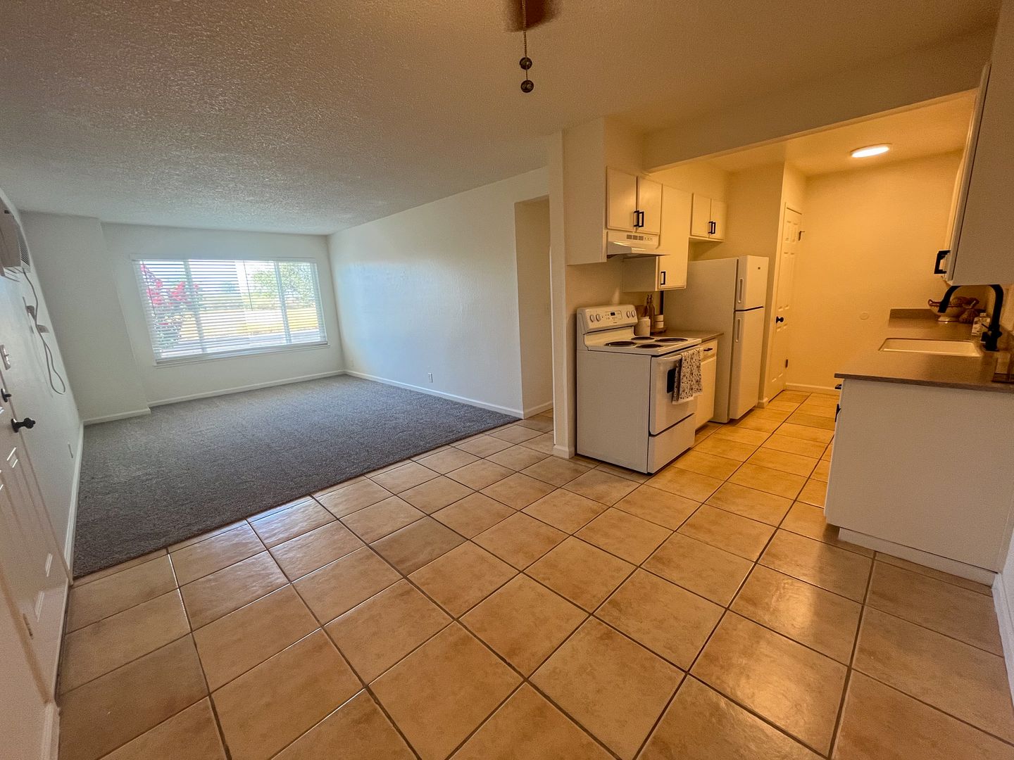 Oroville Apartment: 2364 Las Plumas Avenue