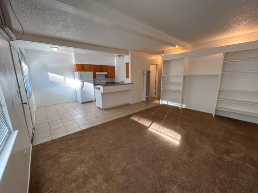 Conveniently located 2-bedroom apartment! – photo 1