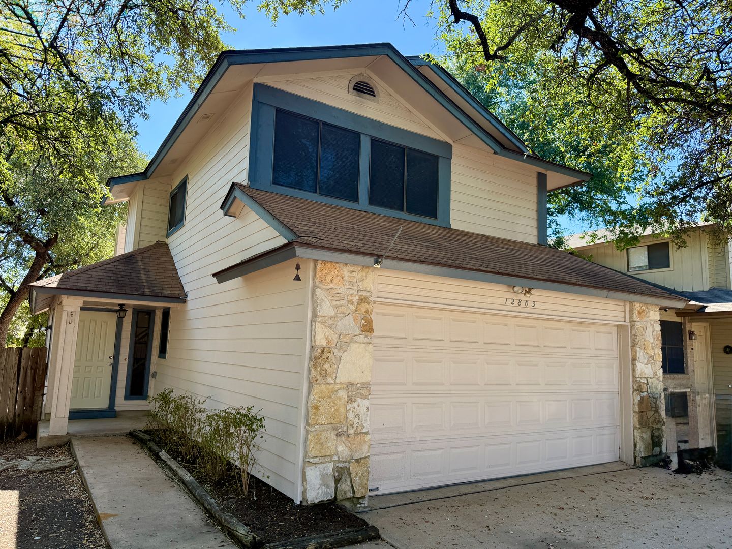 Austin House: 12803 Humphrey Drive