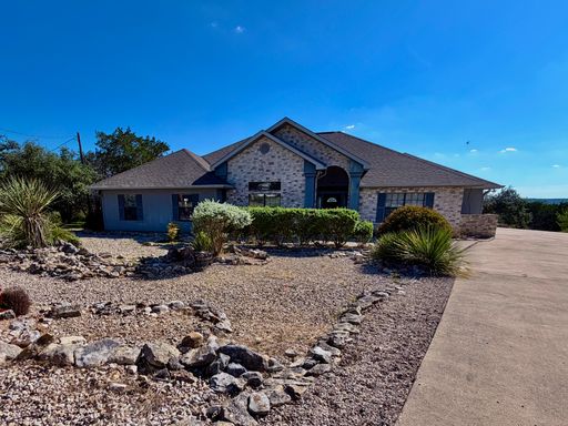 Beautiful 3/2 Home in WoodHill Estates – photo 1