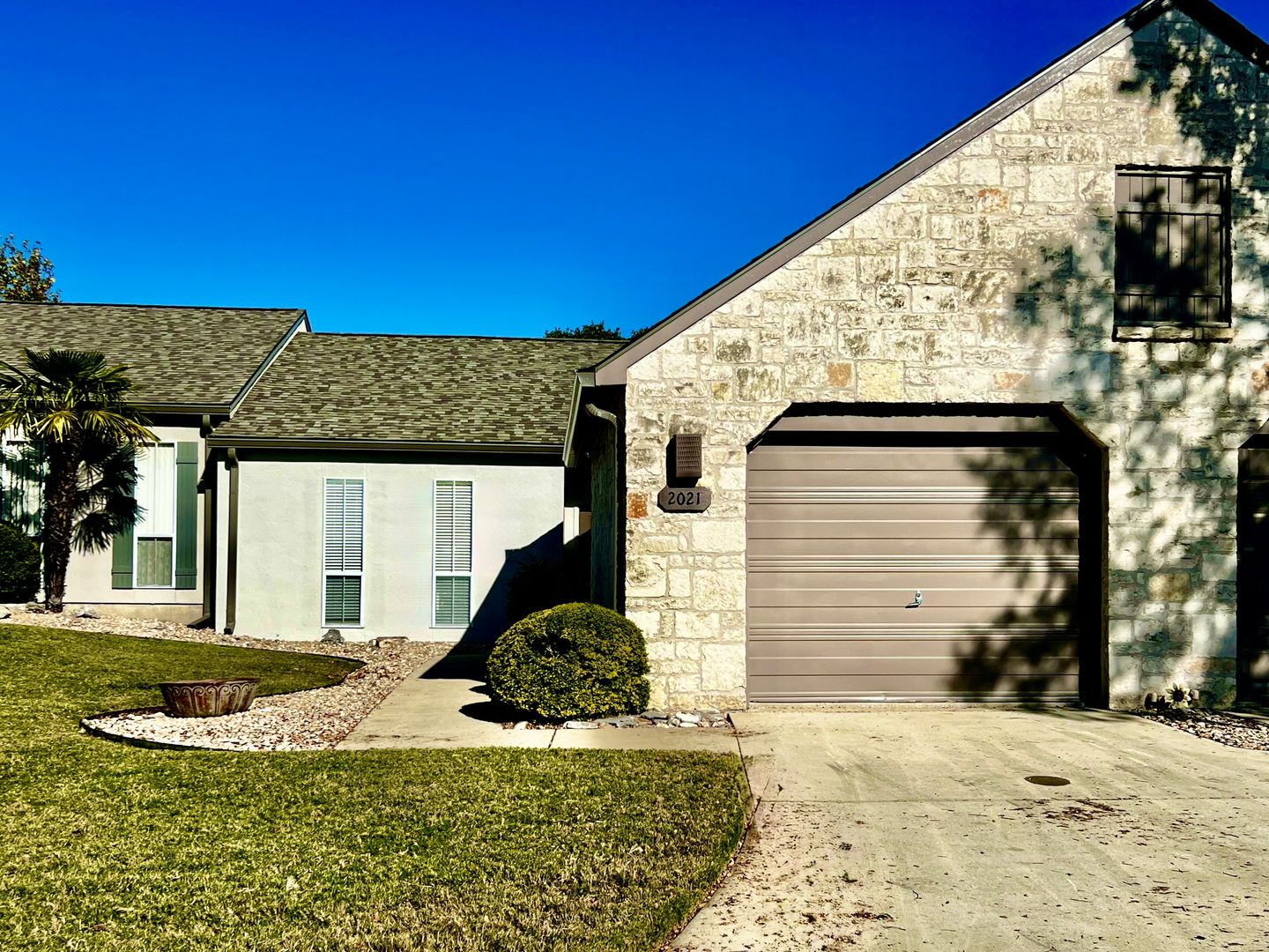 55+ Condo at the Highlander 