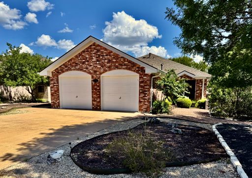 Low Maintenance Garden Home – photo 1