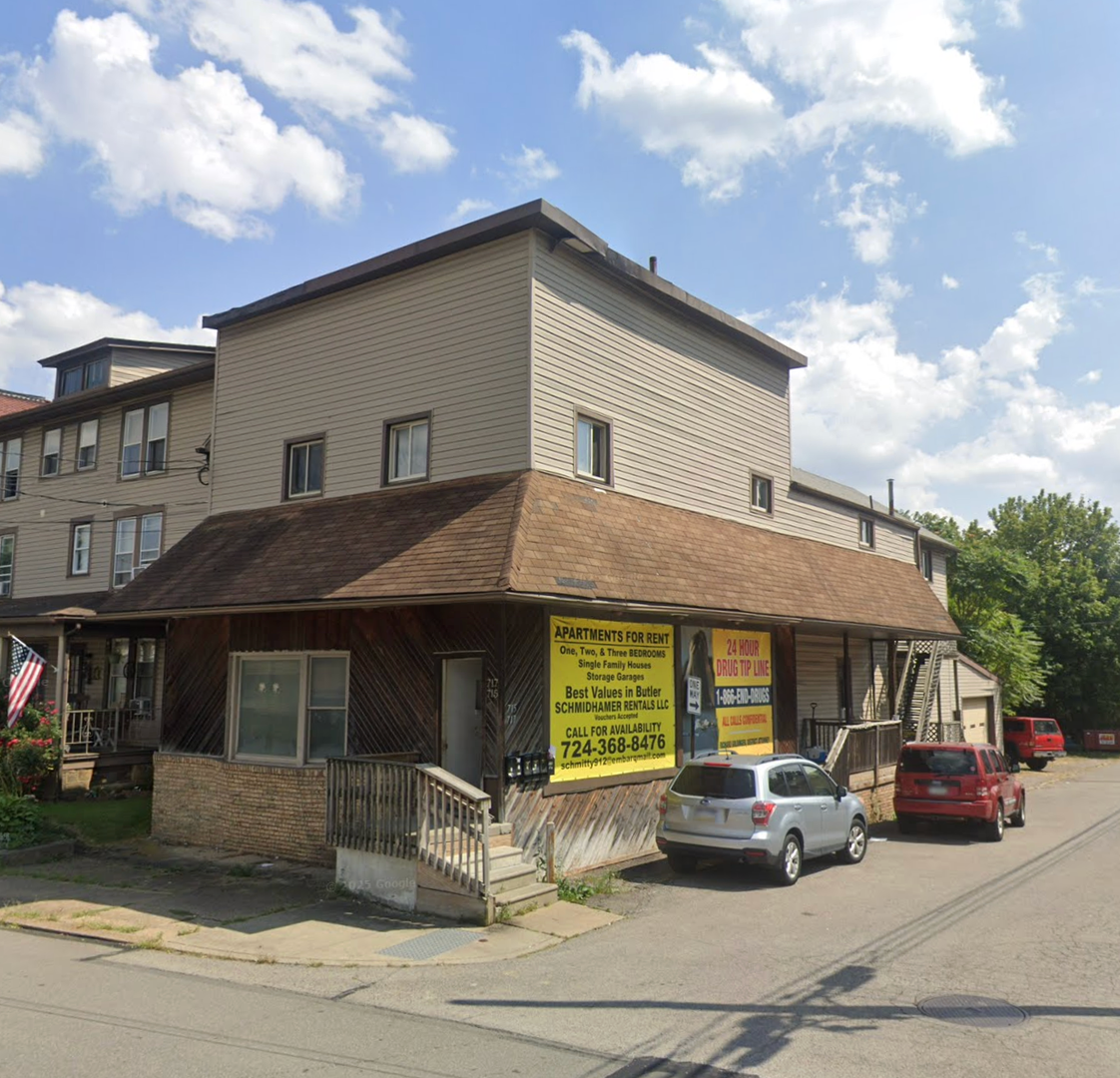 Butler Apartment: 715/717 New Castle St