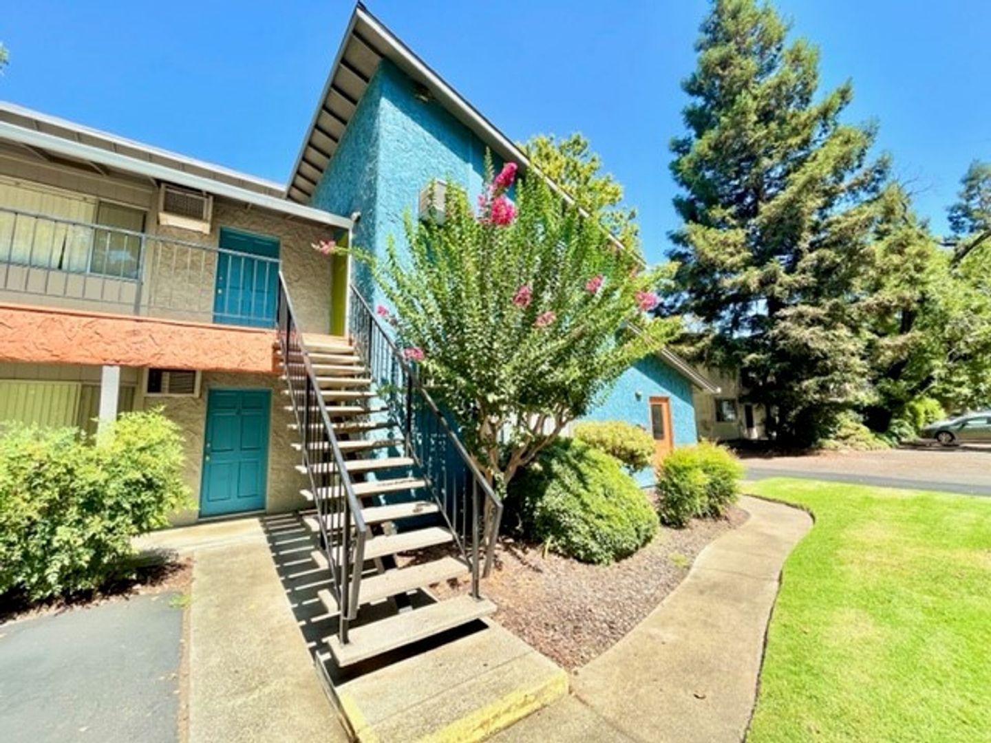 Chico Apartment: 417 Orange St