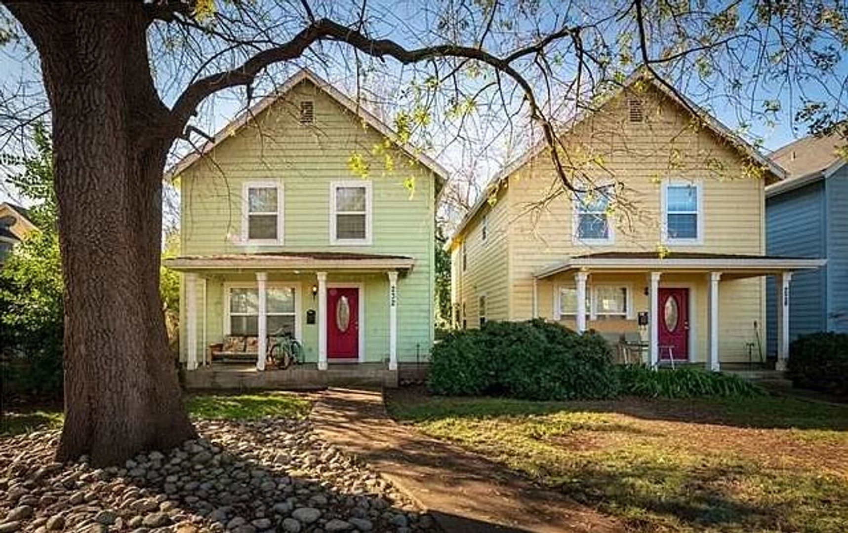 Chico House: 232 Oak Street