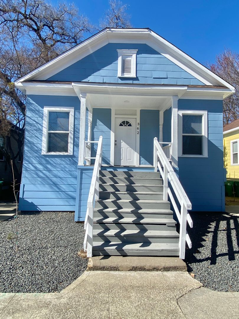 Chico Apartment: 362 E 3rd Street